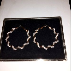 NWOT! FASHION EARRINGS! NEW WITHOUT TAGS!